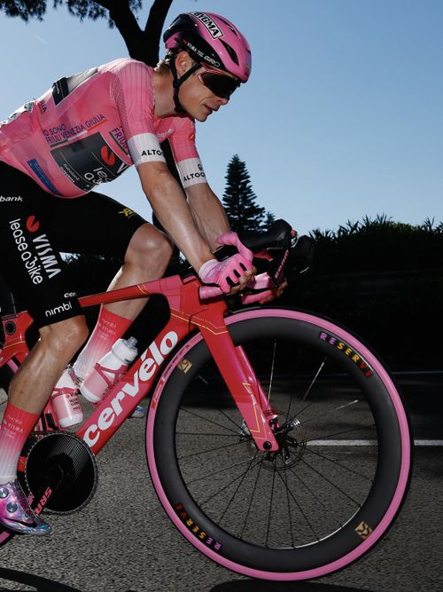 Corsa Pro Pink-Walled