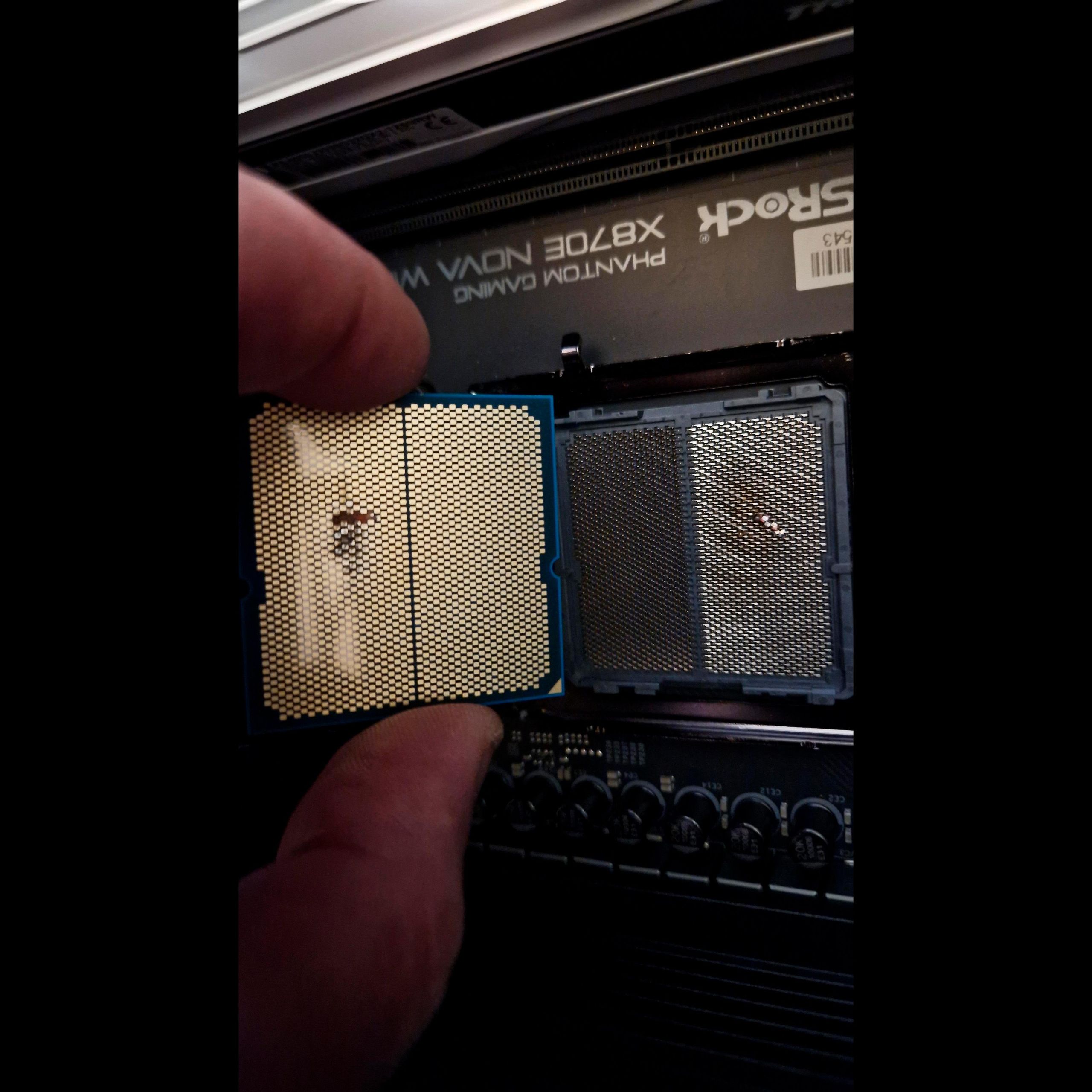 CPU [Junk Item] AMD Ryzen 7 9800X3D CPU CPU [Junk Item] AMD Ryzen