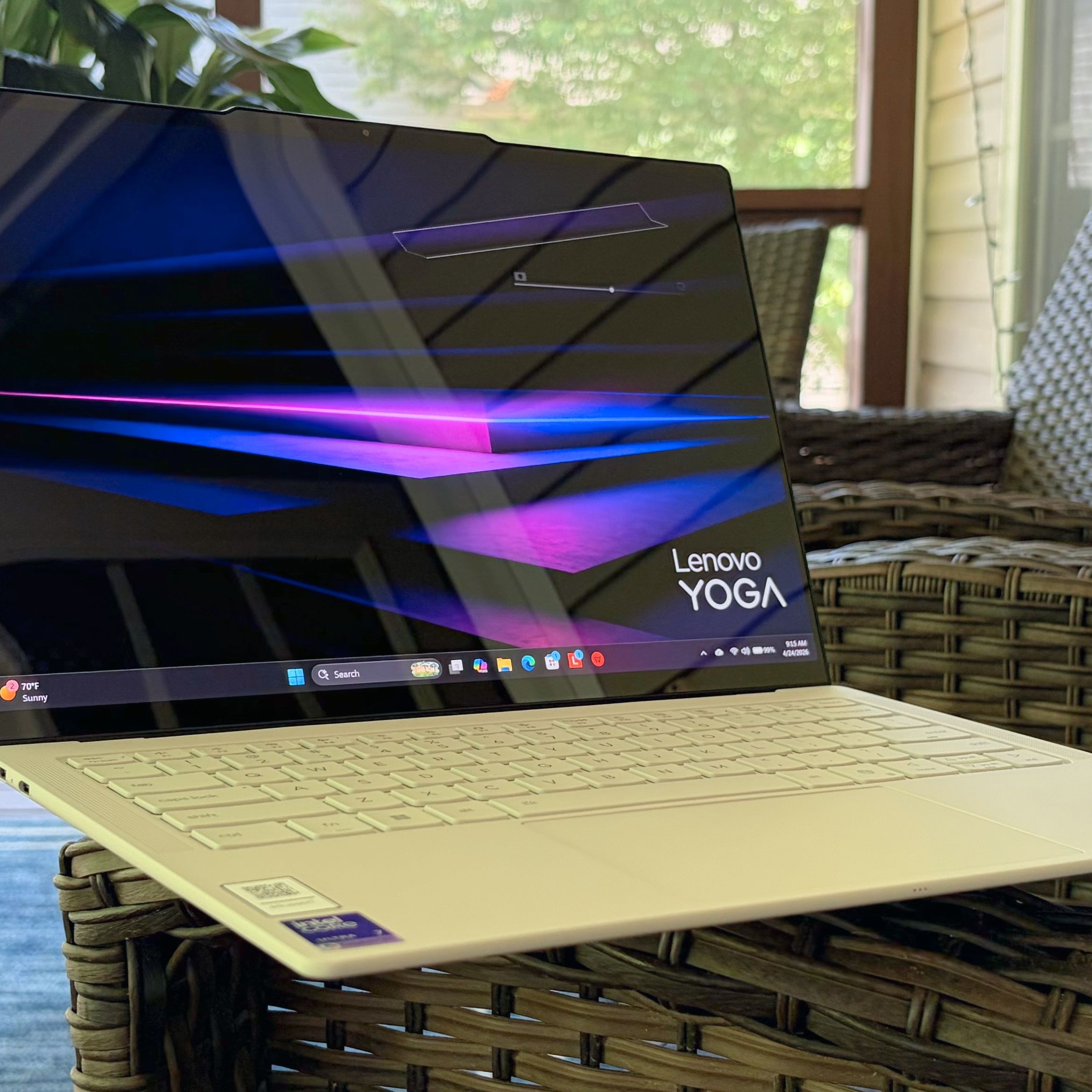 Lenovo Yoga Slim 7i Aura Edition (2026) Review: Vibrant display
