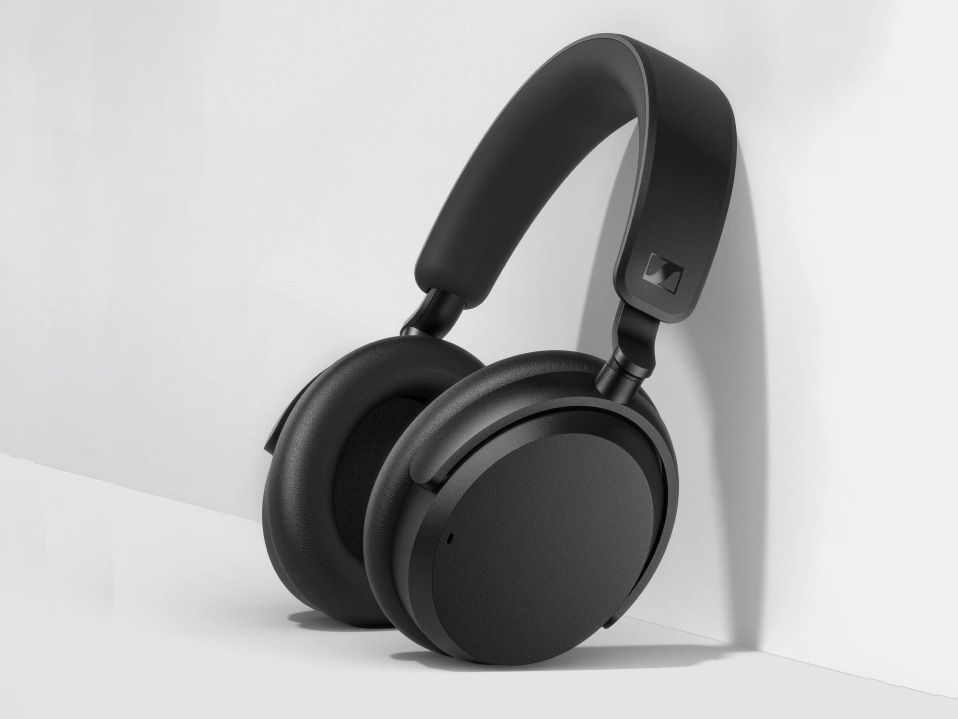 Sennheiser Accentum review: exceptional affordable headphones | T3