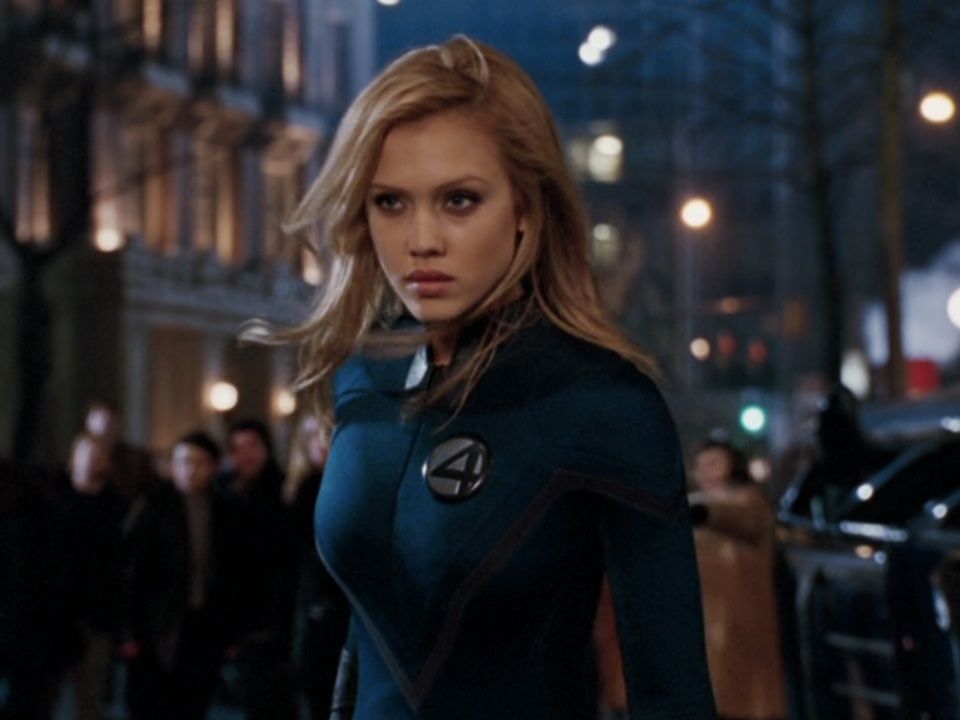 jessica-alba-fantastic-four-screencaps-fantastic-4-rise-of-the-silver