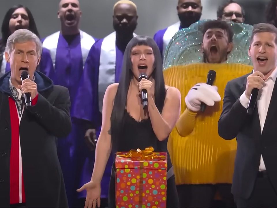 The Story Behind How Lady Gaga And Andy Samberg Teamed Up For The 'Dick In A Box' Reunion (And Why Justin Timberlake Wasn't There)