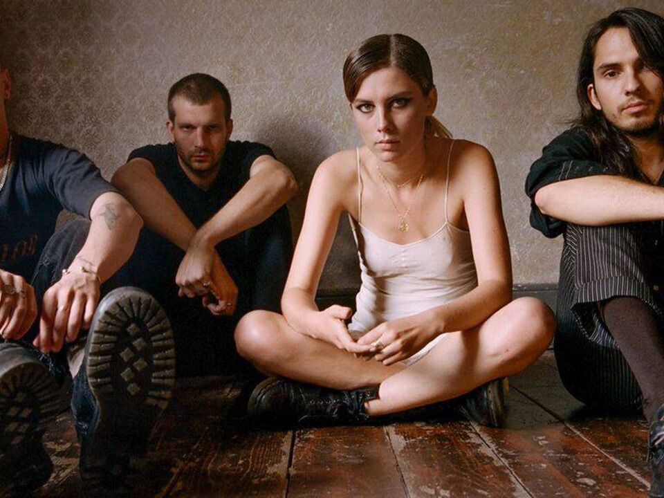 Wolf Alice make big decisions in Space & Time video | Louder