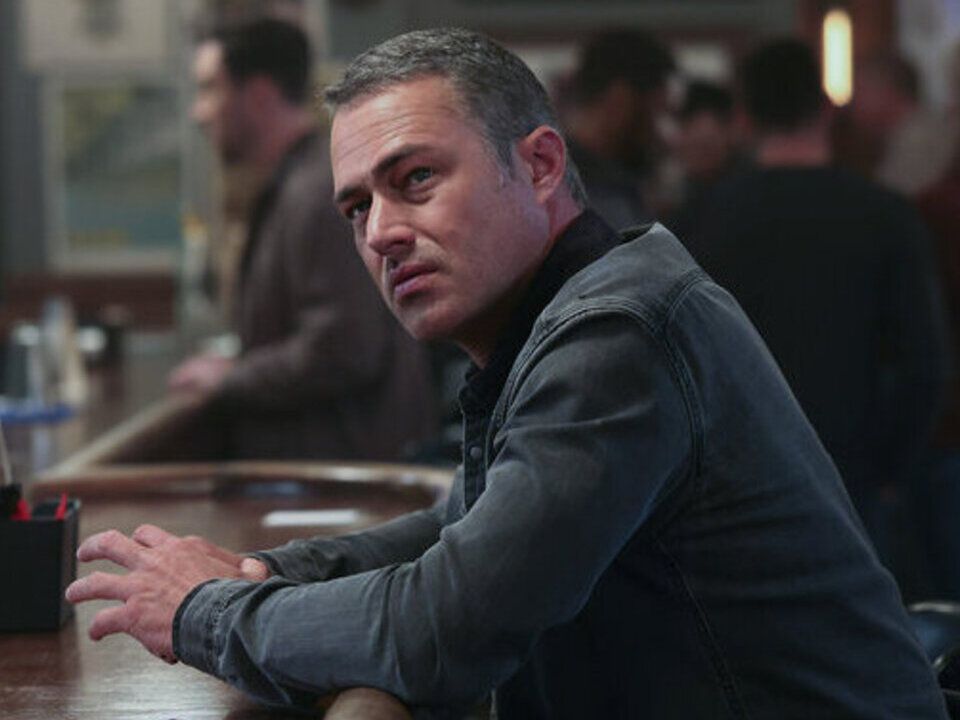Why Chicago Fans Shouldn't Worry About Stella And Severide's Wedding Just  Yet Despite The Latest Development | Cinemablend