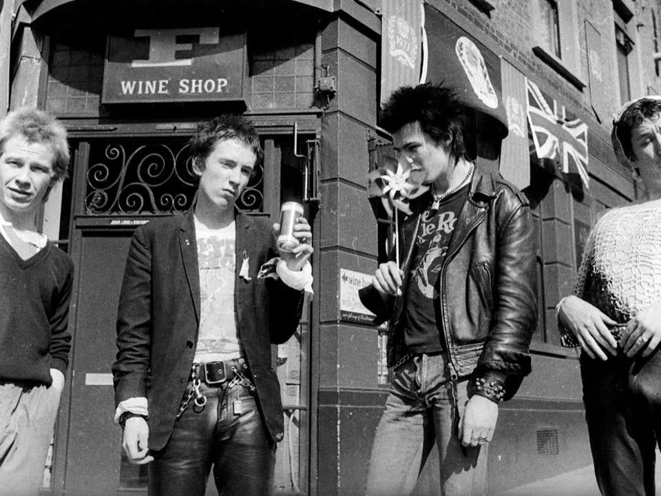 PUNK lives パンク 666 discharge sex pistols PUNK lives パンク 666 discharge sex pistols