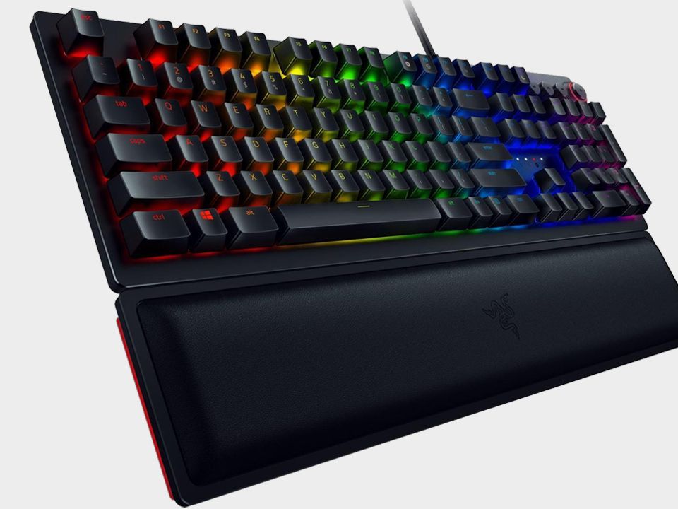 Razer初の光学キースイッチ採用キーボード「Huntsman」が国内