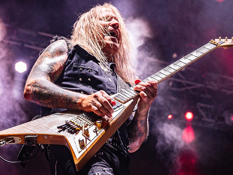 Chris Caffery ソロCD 7枚セット　Savatage UMBUmffAJbdMZmKxccU2hY.jpg