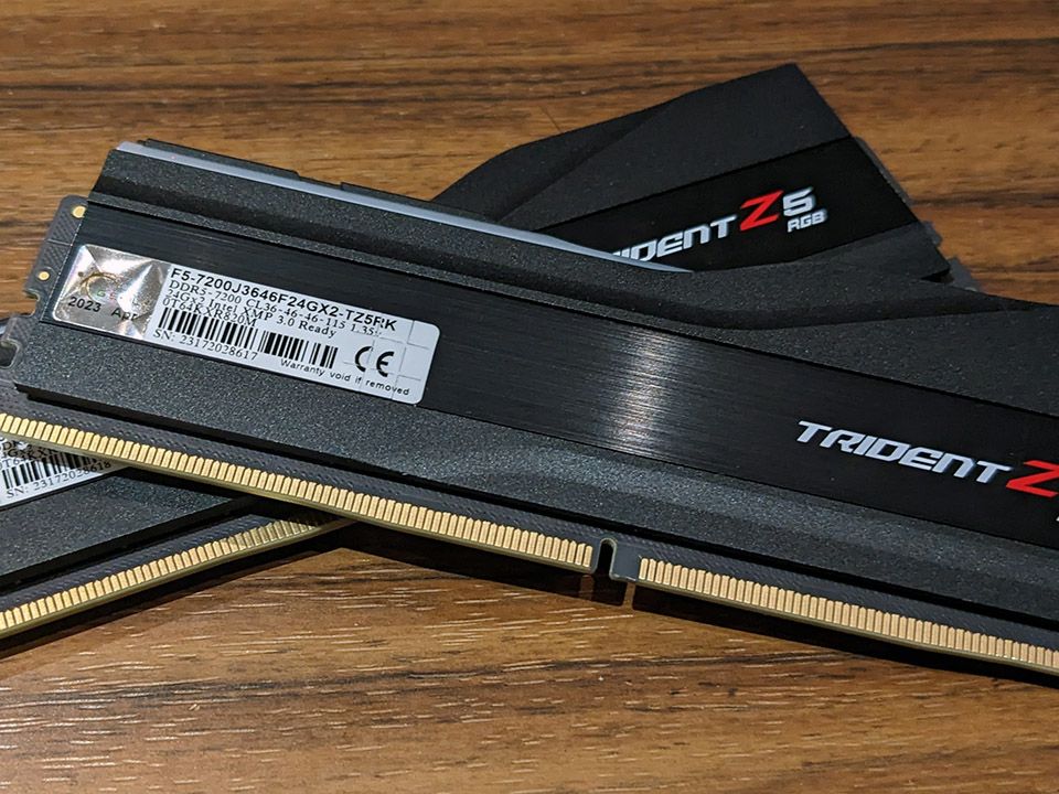 メモリー G.SKILL Trident Z5 RGB DDR5 7200 2x16GB 61bc6zvEIIL._AC_SY200_QL15_.jpg