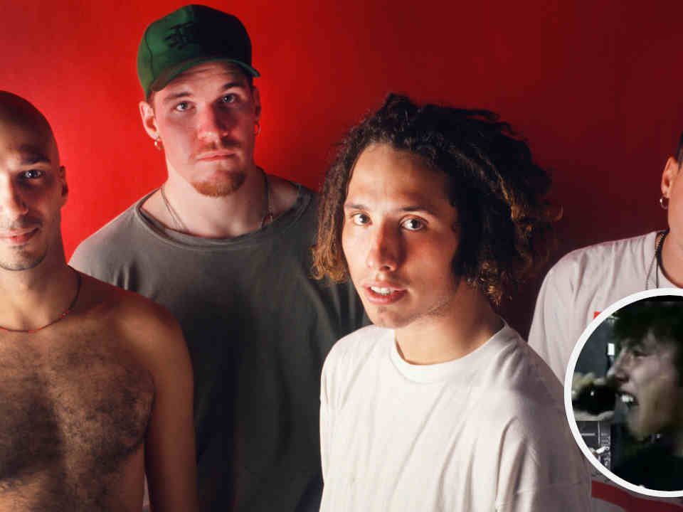 ミュージシャン Rage Against the Machine 90s Rage Against the Machine Blast Through 'Bombtrack' in 1992