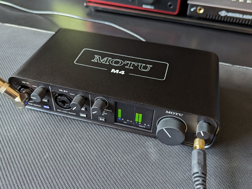MOTU M4 – United States