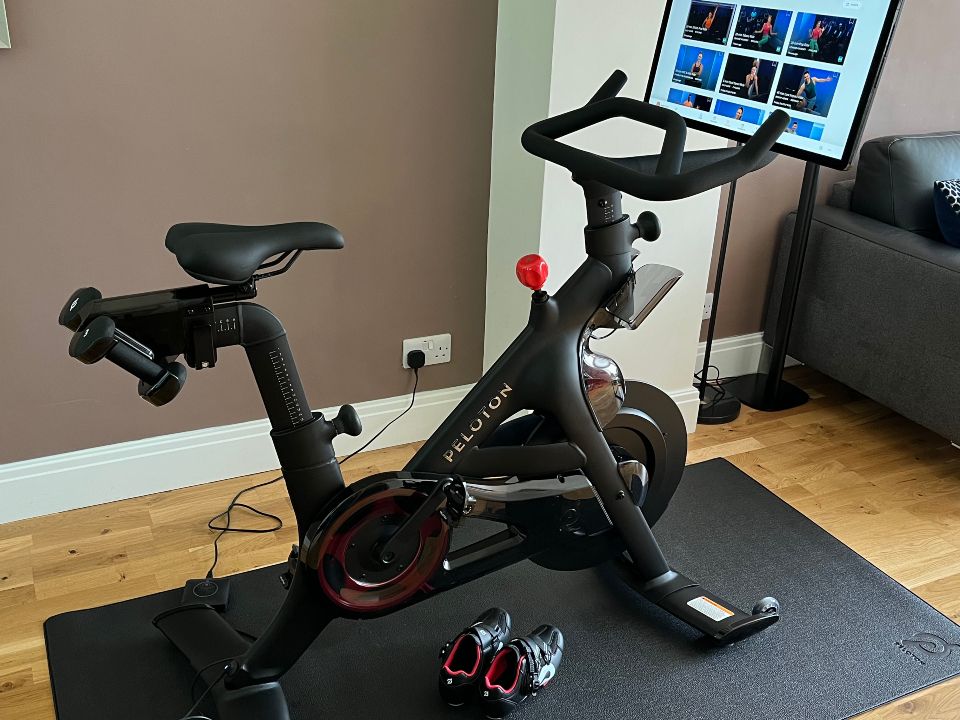 Echelon Fit Stationary Bike For Peloton App Indoor Bike Stationary