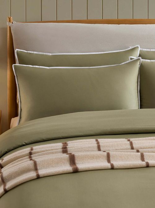 Pair of Super Soft Bamboo 300 Thread Count Cotton Plain Dye Classic Pillowcases - Olive