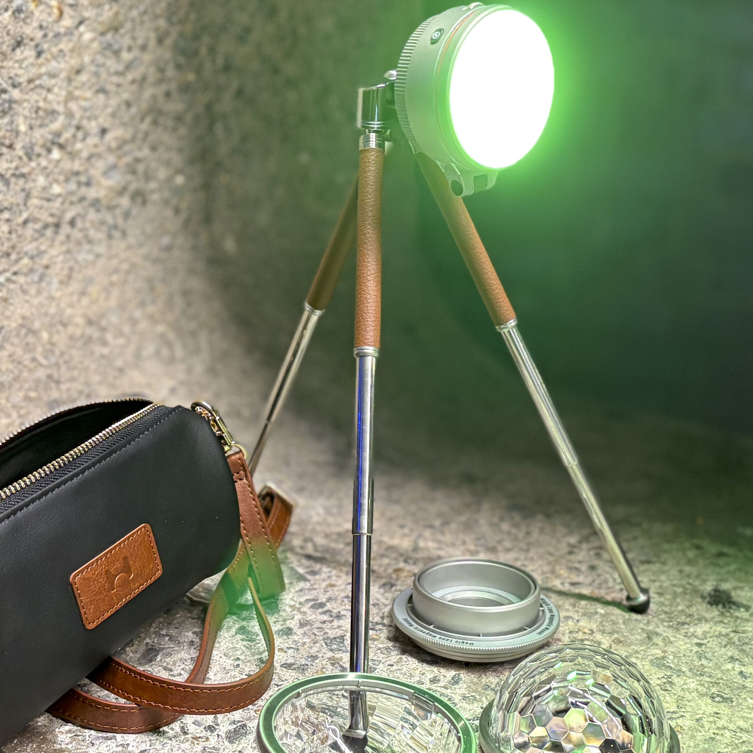 Kit Créateur De Lumière Mobile LED RGB Harlowe Sol 5 Spectra - App Et écran Tactile