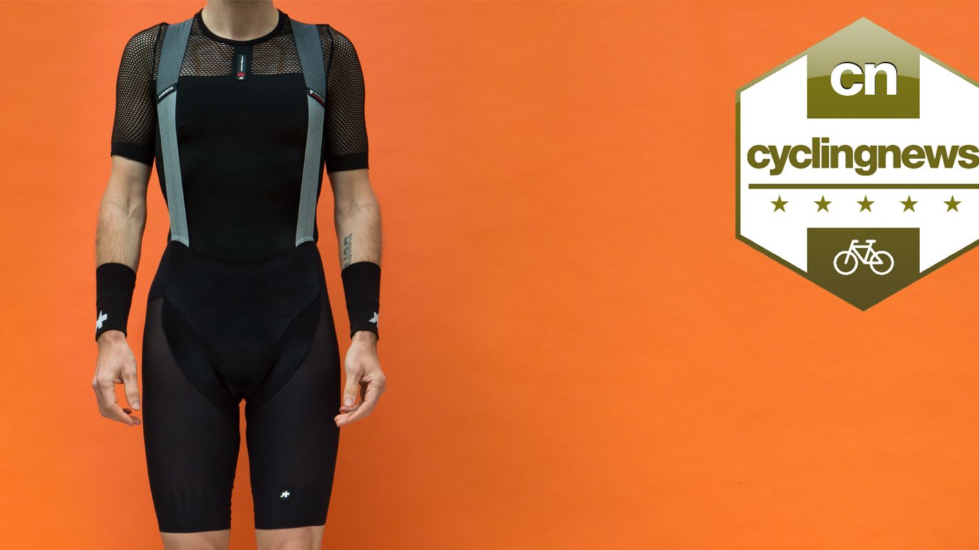 大特価 イラスト Assos Equipe indoor the review: S9 Superléger Shorts Bib RSR ウェア