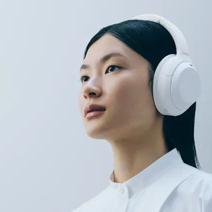 美品 SONY WH-1000XM4 White SONY WH-1000XM4 Silent White Limited Wireless Noise From