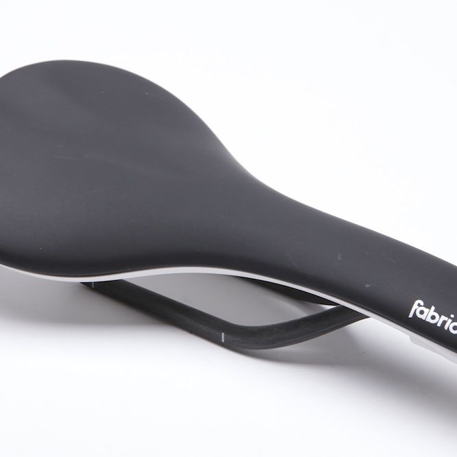 FABRIC 「ファブリック」 SCOOP PRO SHALLOW サドル / 大阪美原