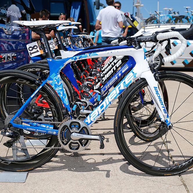 Thibaut Pinot spotted with a new unreleased Lapierre at the