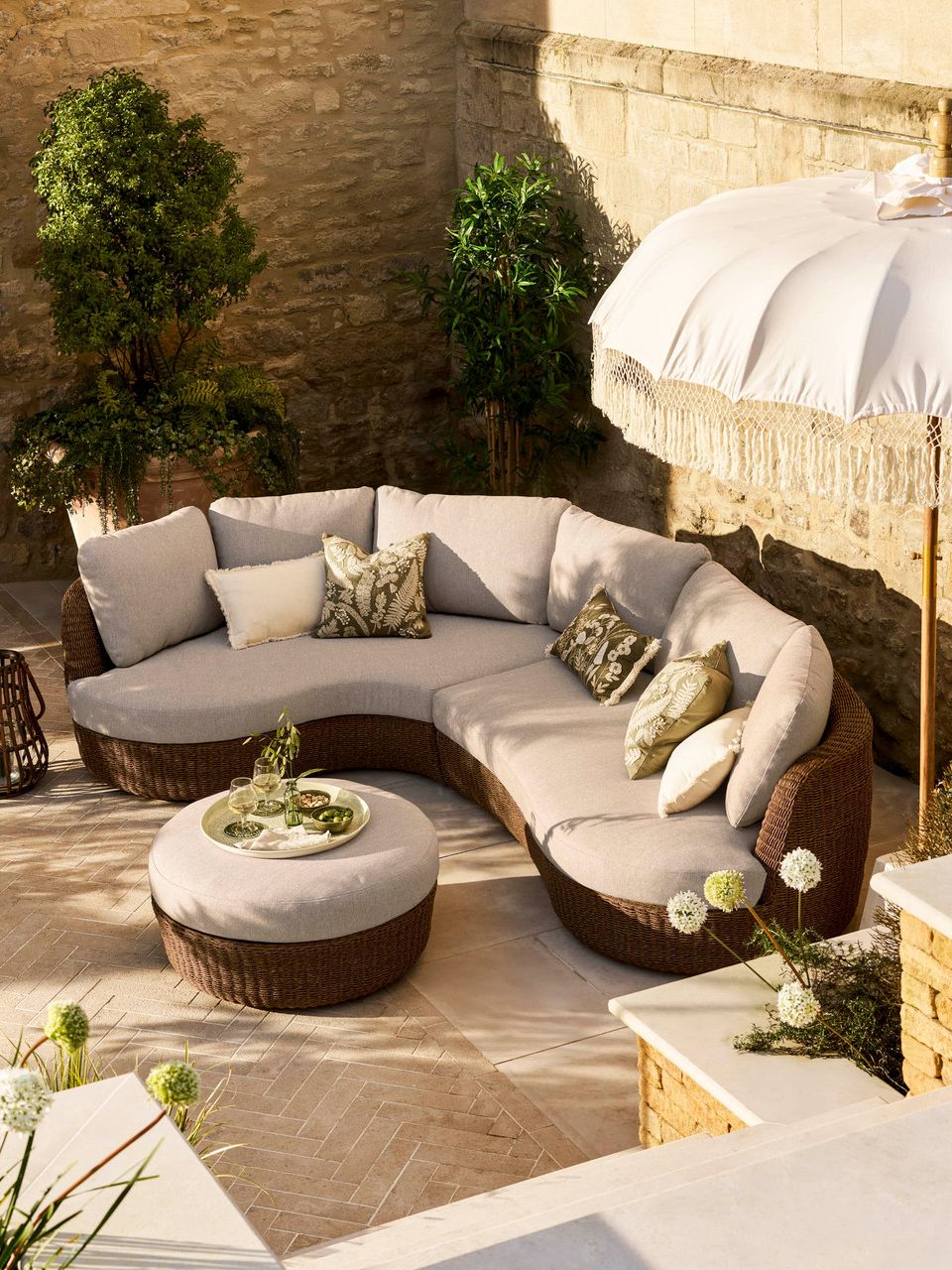 Hambridge Curved Corner Sofa Set Dark Natural