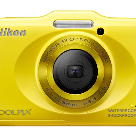 防塵・防水・耐衝●スマホ転送●動画撮影●ニコン COOLPIX S31 1ヶ月動作補償あり！ 安心のゆうパック代引き発送！ 送料、代引き手数料無料！ ニコン、4K動画対応の防水カメラ「COOLPIX W300」国内発売 - デジカメ