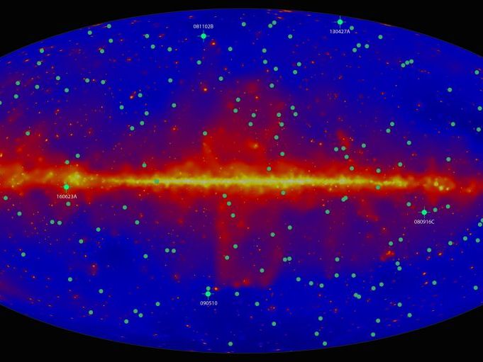 Faster-Than-Light Travel Could Explain Mysterious Signals Beaming