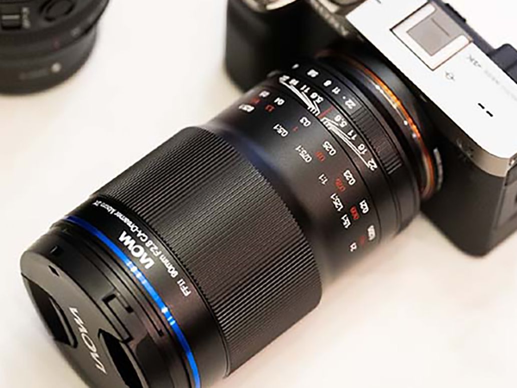 What is this new Laowa 90mm f/2.8 CA-Dreamer 2x Macro lens