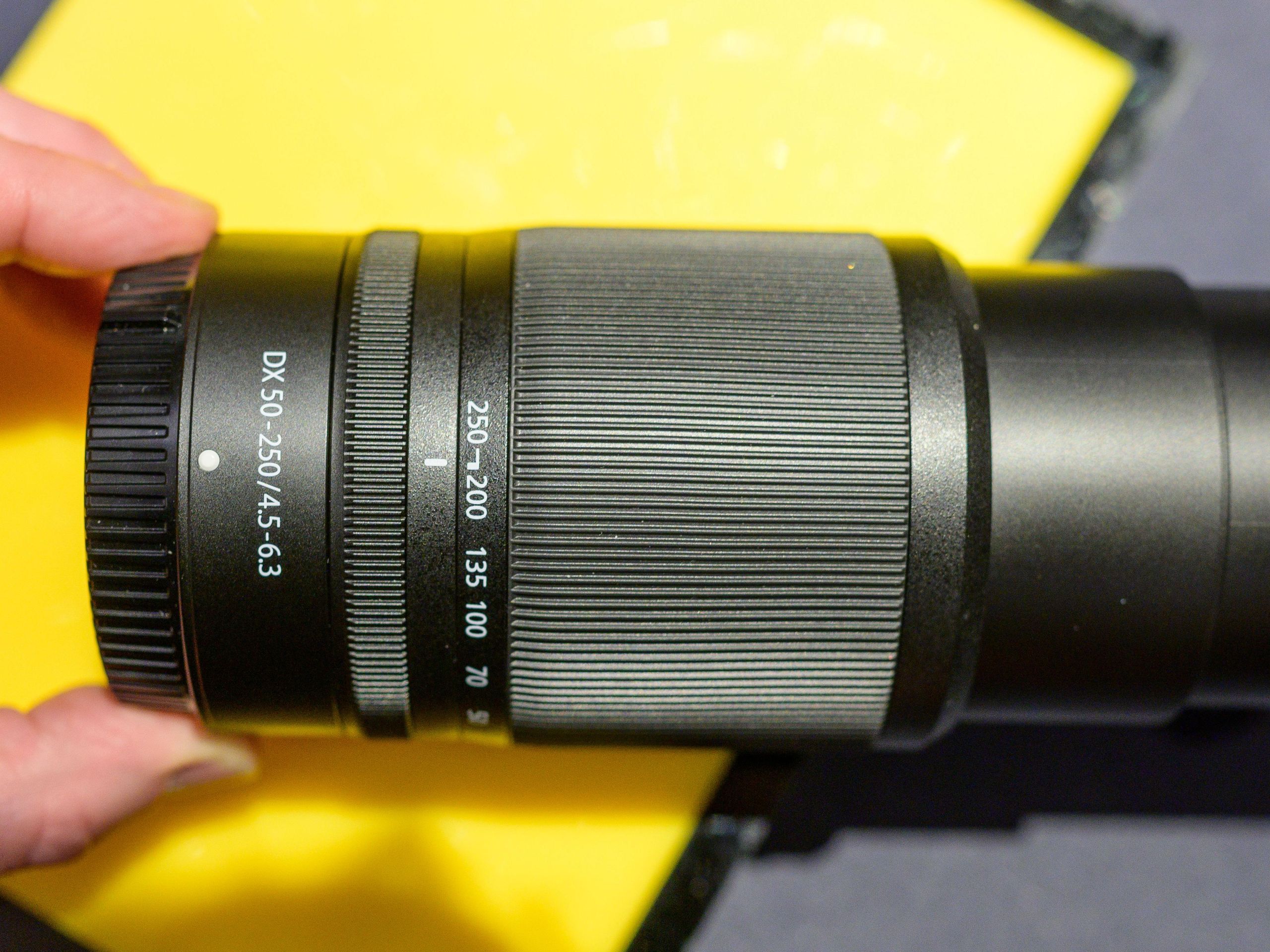 NIKKOR DX 50-250mm Zマウント Amazon.co.jp: Nikon NIKKOR Z DX 50-250mm f/4.5-6.3 VR Z