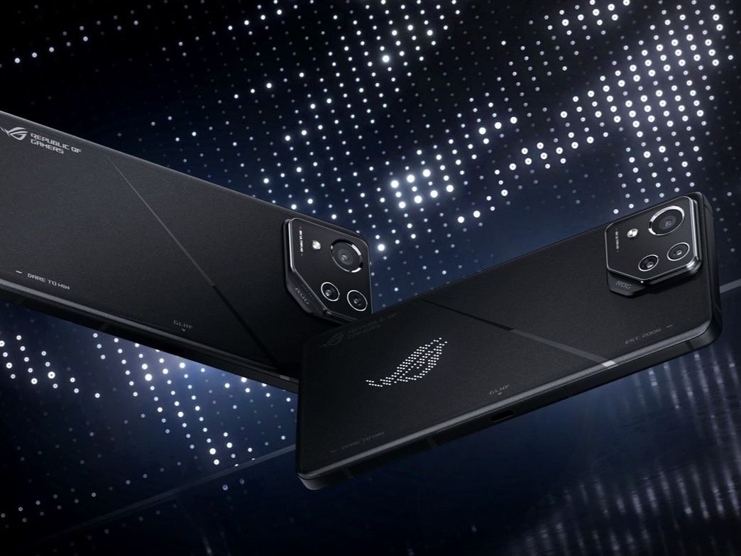 The ASUS ROG Phone 8 Pro is thinner and smaller with AI to help