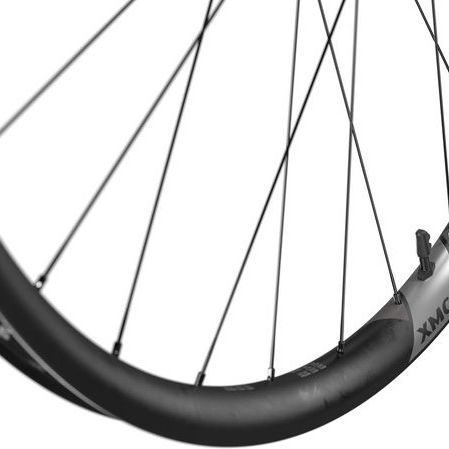 New carbon wheelset from DT Swiss | Bike Perfect