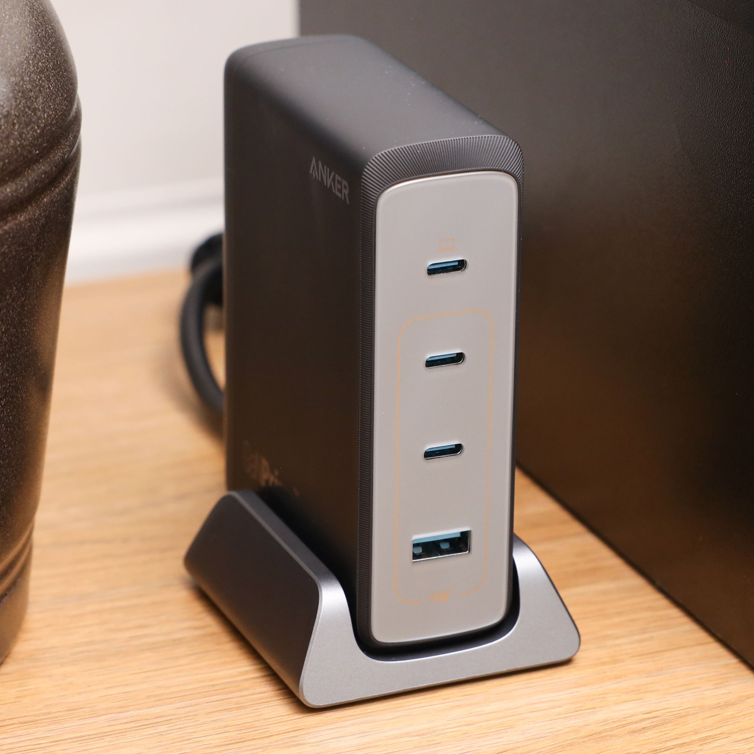 Anker Prime 240W GaN Desktop Charger: a tidy desk is a