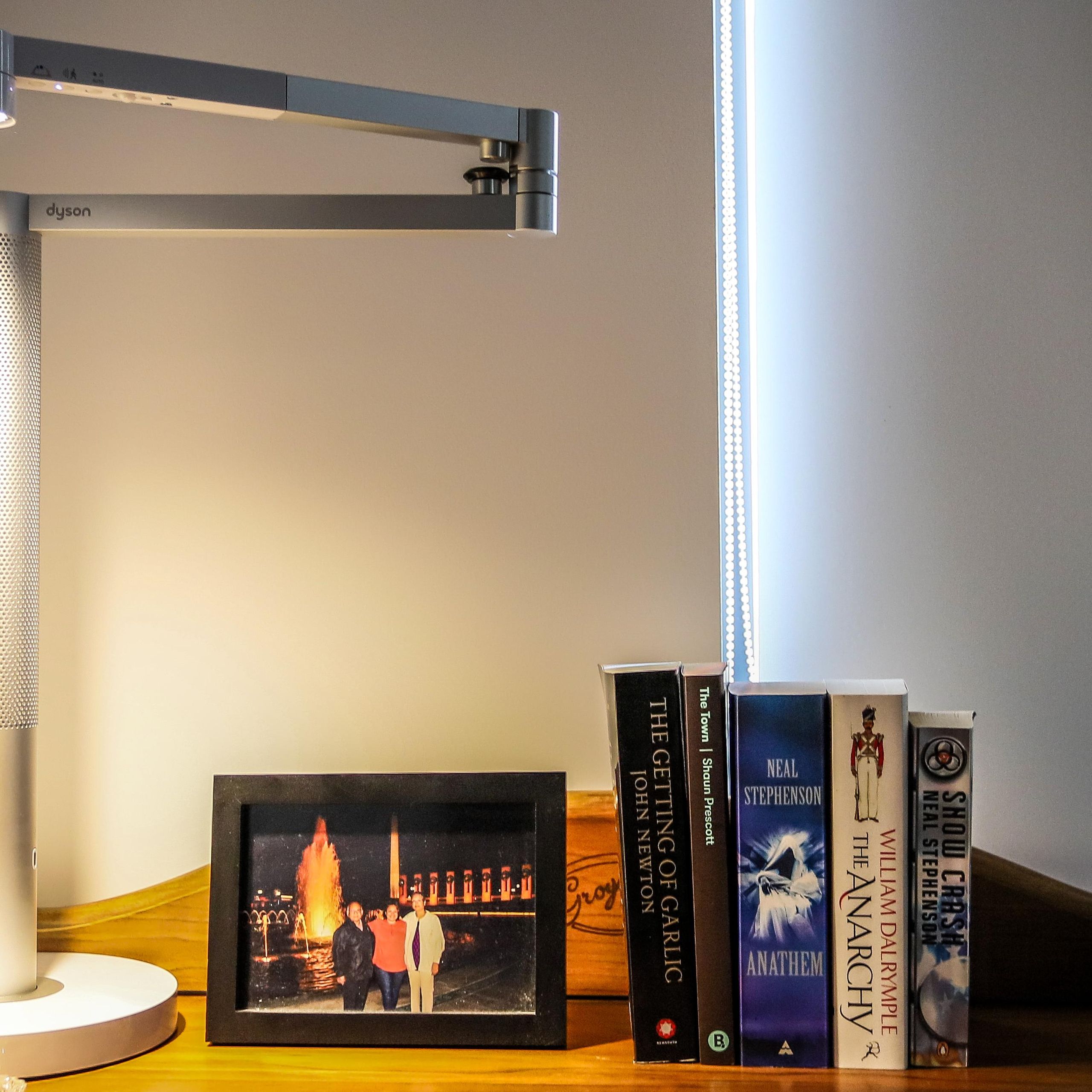 Dyson Solarcycle Morph Desk review: a show-stopping lamp
