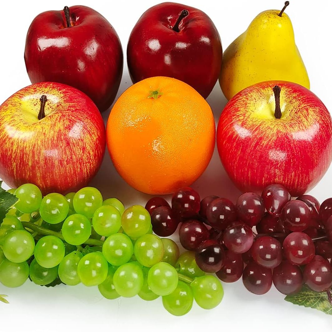 Artificial Fruits Pack, Fake Mixture Fruits for Home Decor, Simulation Fruit Set, Party Chirstmas Decortion, Faux Fruit Modle for Photoshoot, Artificial Apple Pear Grape Orange (6 Kinds,8 Pcs)