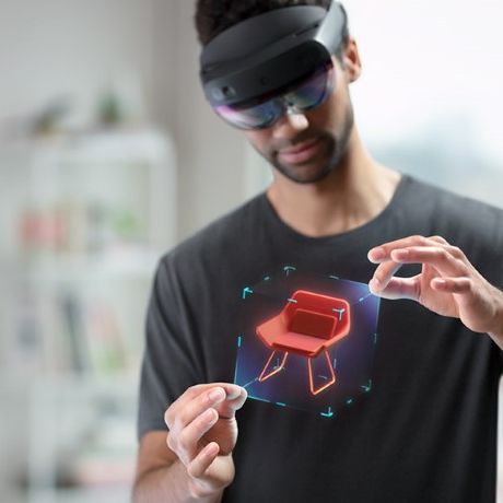 Microsoft Releases HoloLens 2 AR Headset to Business and Developer