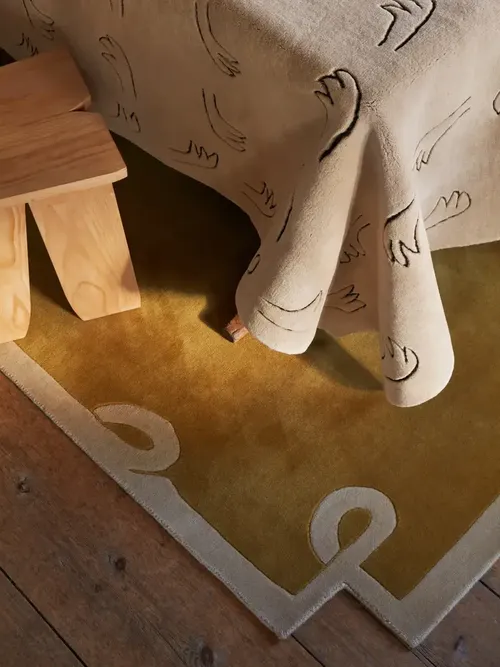 Loops &ndash; Yellow