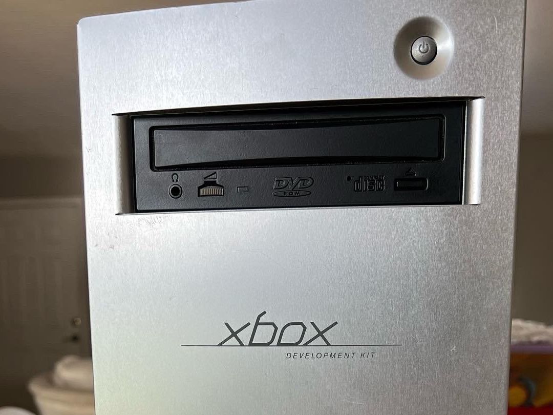 初代Xbox PC HP 110-140jp Desktop VfC7E6iywKFg7Uh7tFL3Rg.jpg