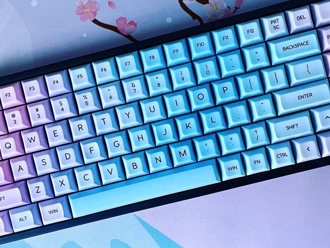 MacBook Air M4 スカイブルー＋Magic Keyboard us MacBook Air M4 スカイブルー＋Magic Keyboard us Amazon.com