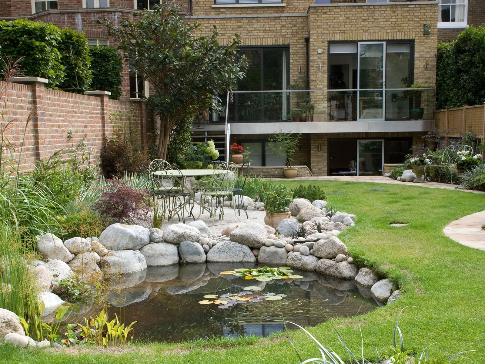 Teenage Garden Design Learn About Creating A Backyard Garden Design