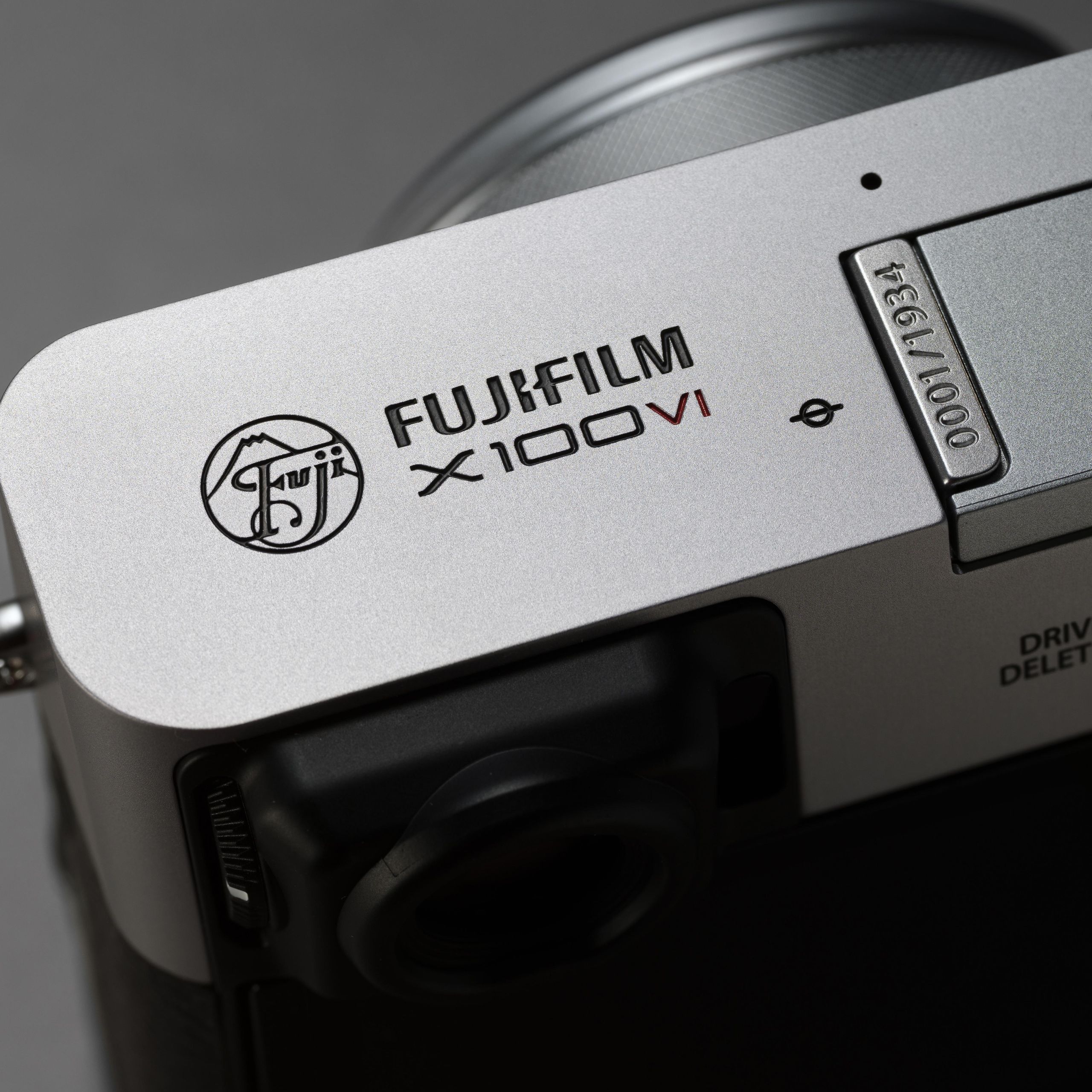 とみたさま　Fujifilm X100VI ２０２５年モデル　セット とみたさま Fujifilm X100VI 2025年モデル セット 富士フイルム