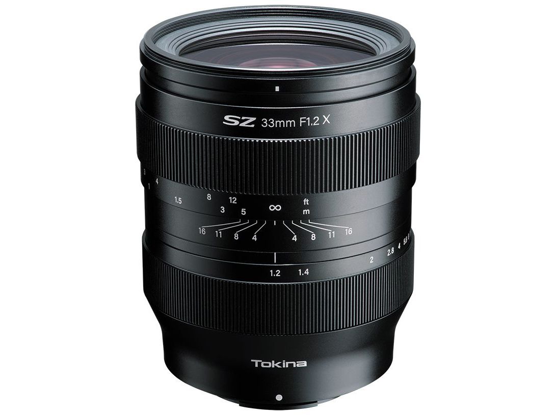 A super-fast Tokina SZ 33mm f1.2 lens for Sony and Fujifilm mounts