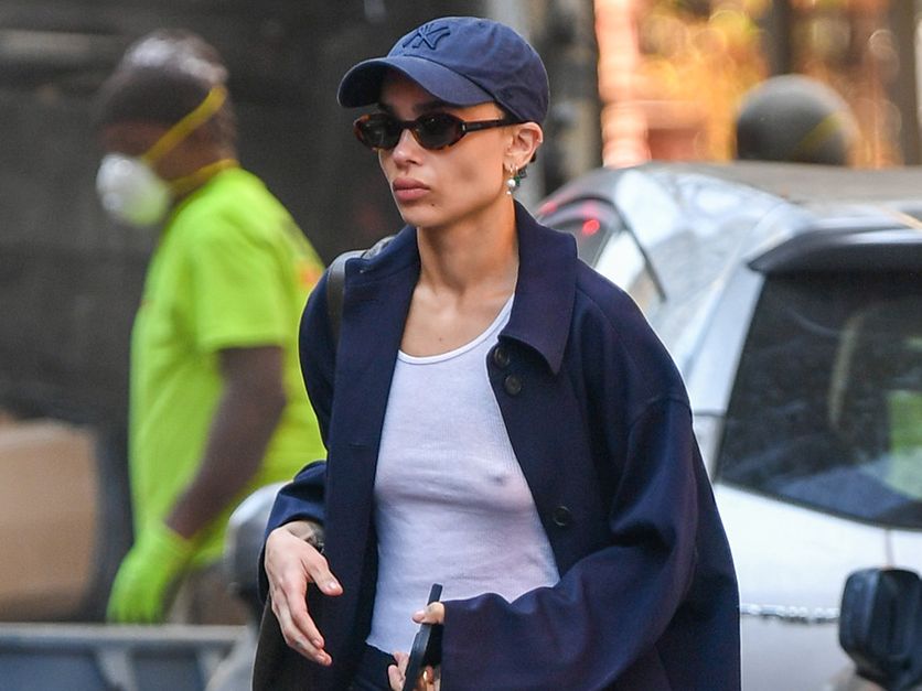 Zoë Kravitz Wore the Celeb-Loved Zip-Up Boots in NYC | Who What Wear