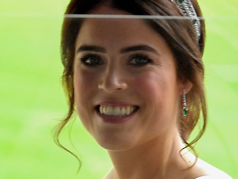 Princess Eugenie's Wedding Dress: See All the Details | Who What Wear Princess Eugenie's Wedding Dress: See All the Details | Who What Wear