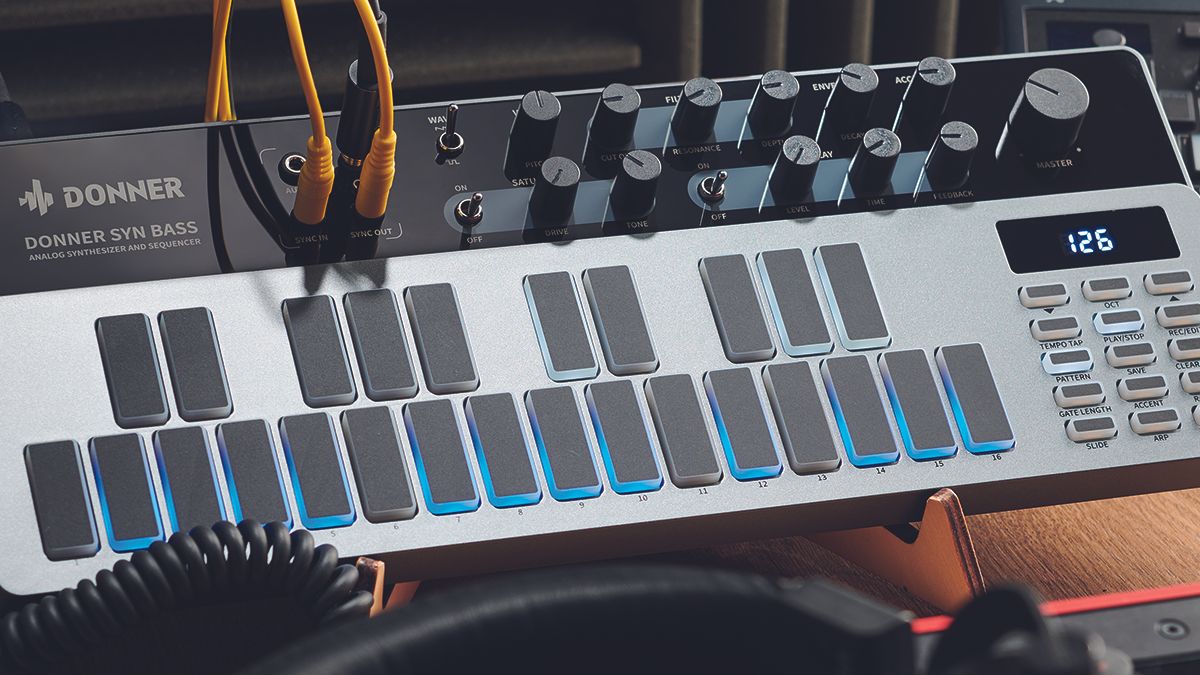 鍵盤楽器 DONNER B1 ANALOG BASS SEQUENCER Essential B1 Analog Bass Synthesizer & Sequencer Donner