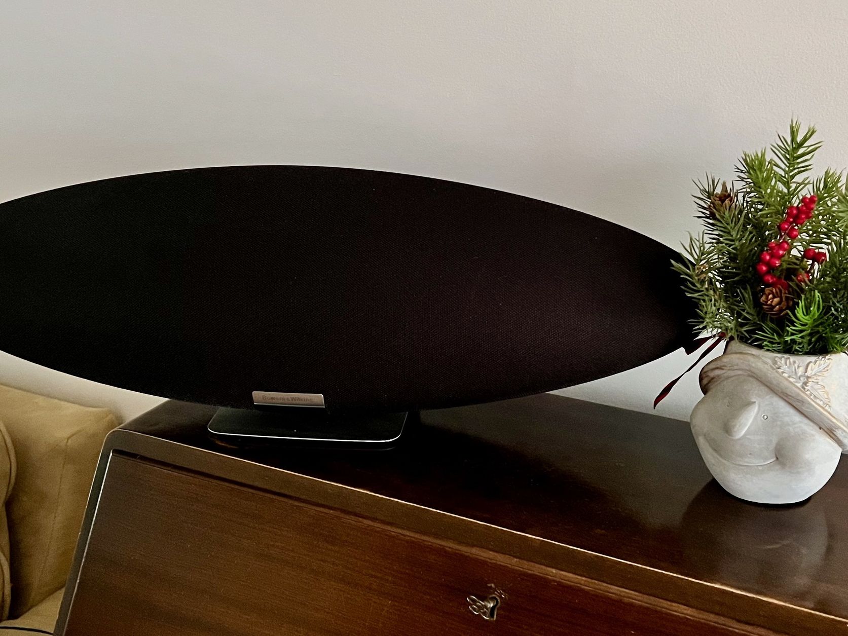 Bowers & Wilkins Zeppelin ブラック Bowers & Wilkins Zeppelin Smart Speaker Review - Consumer