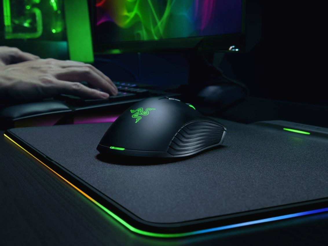Razer Mamba + Firefly Hyperflux review: a completely superfluous