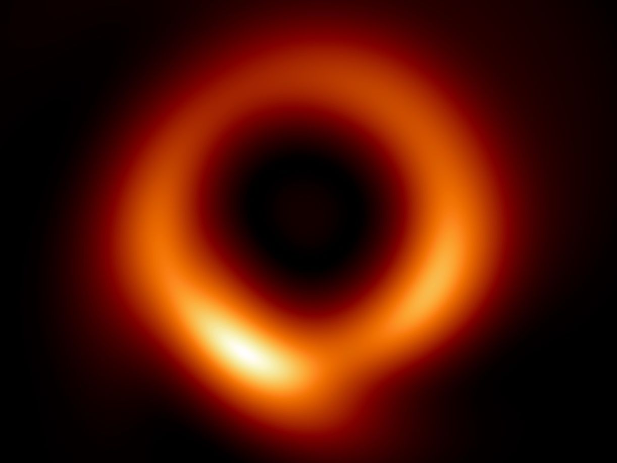 First-ever close-up of a supermassive black hole sharpened to