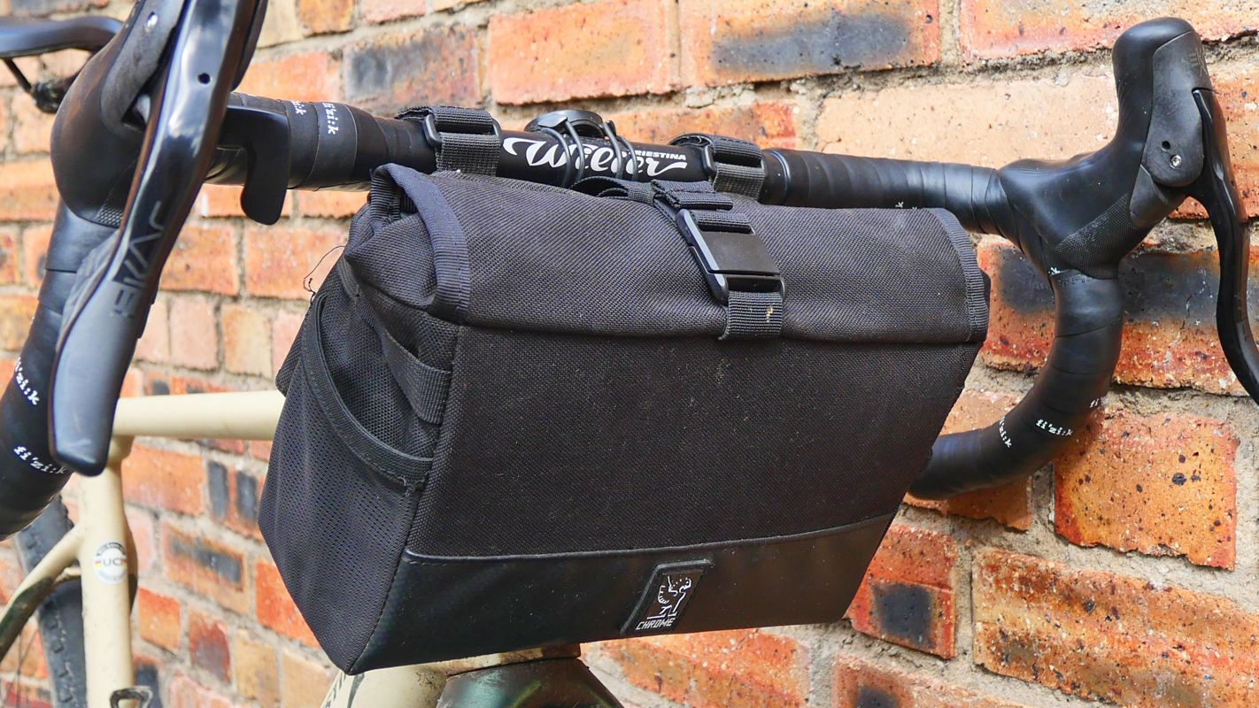 アクセサリー CHROME DOUBLETRACK HUNDLEBAR SLING BAG ダブルトラック ハンドルバー スリング バッグ | クローム
