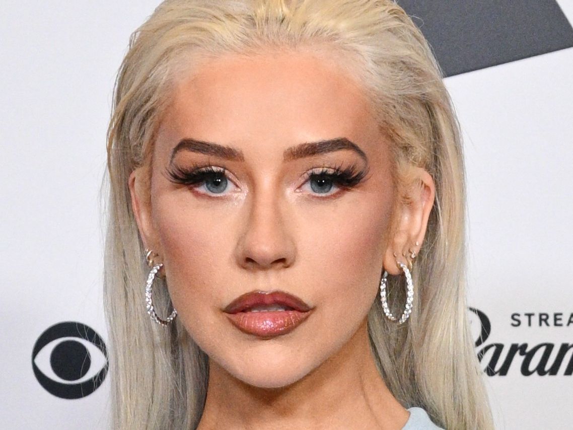 Christina Aguilera's GAME-CHANGING New Face: Revealing Plastic Surgery  (2024), image size:1138x854