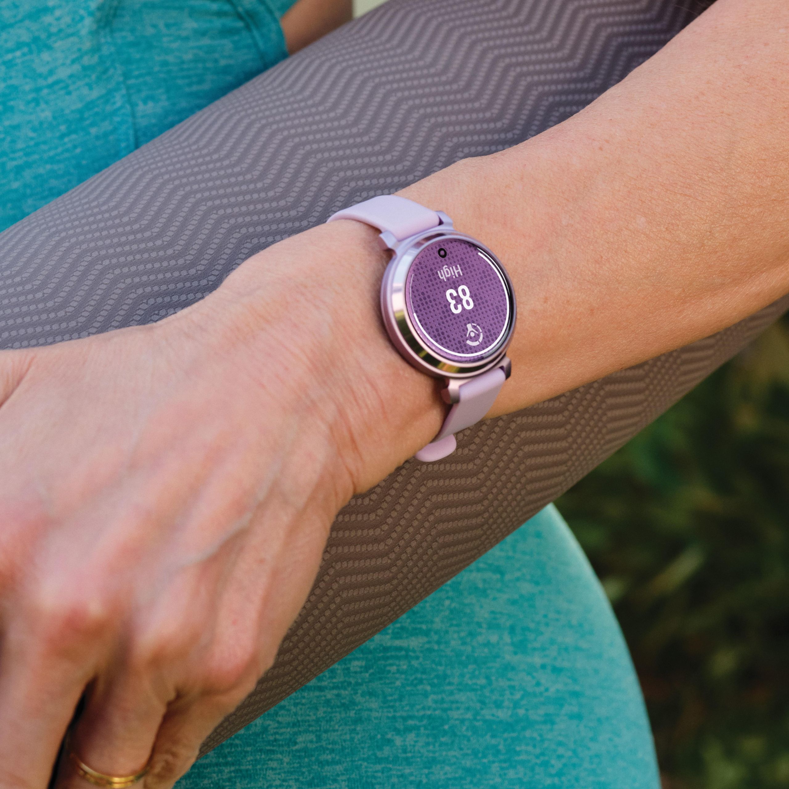 Garmin Lily 2 finally arrives, with lighter case and contactless