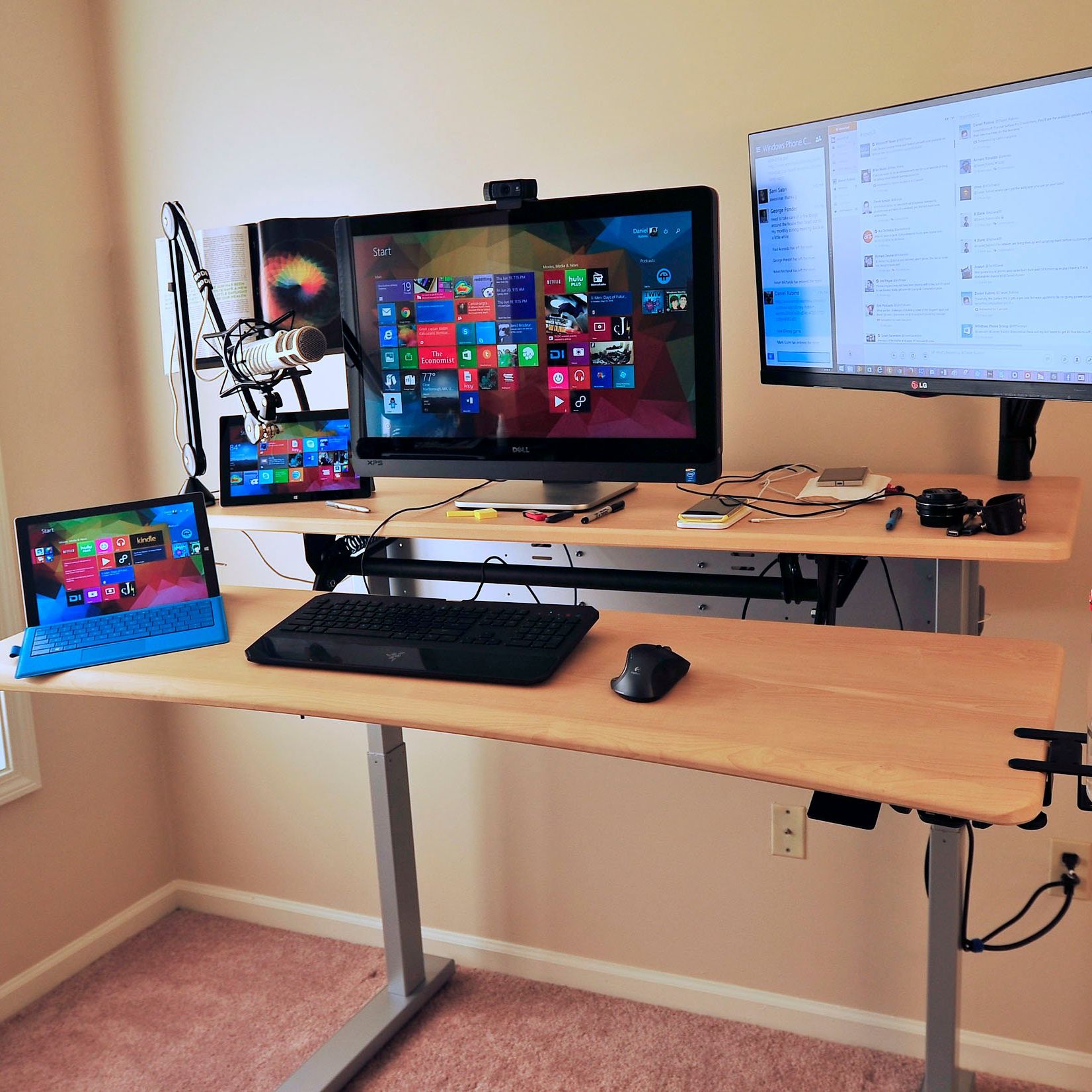 Windowsデスクトップ Desk Meet 39 inch Z Shaped Ergonomic Gaming Desk with Headphone Hook