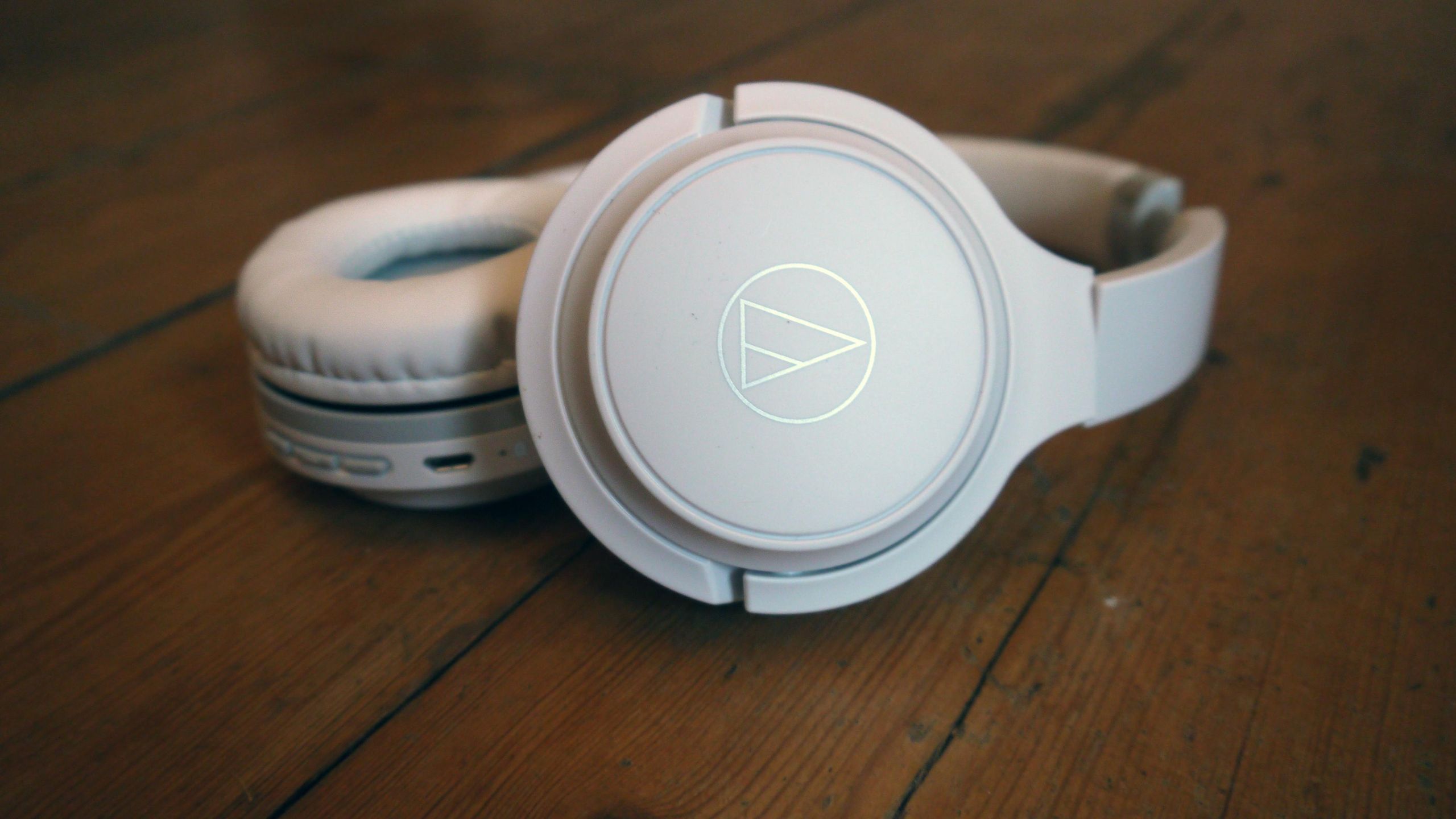 audio−technica ATH-S200BT BRD 8mqkzkL3ZifBCCywkCZuD6.jpg