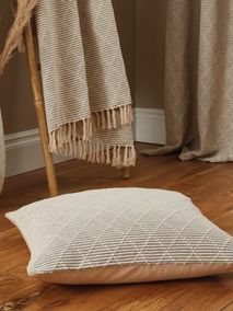 Tufted Diamond Floor Cushion